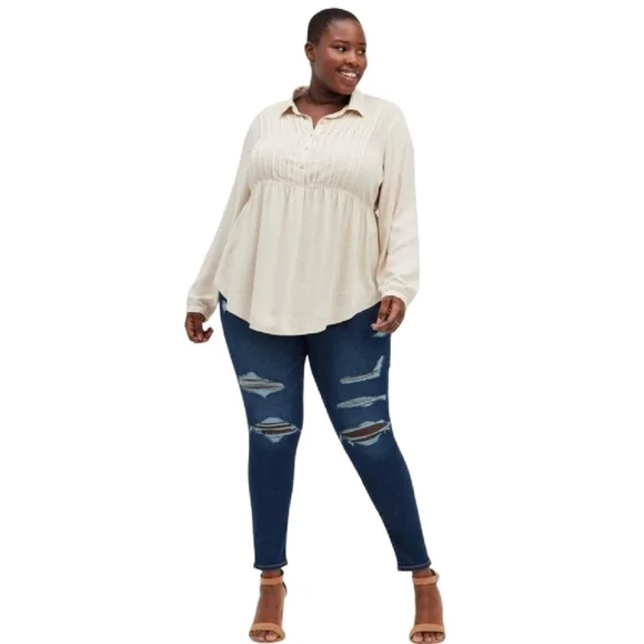 Torrid Lace Trim Tunic Top in Light Beige/Cream - Sz 1X Open To Offers - Picture 3 of 11